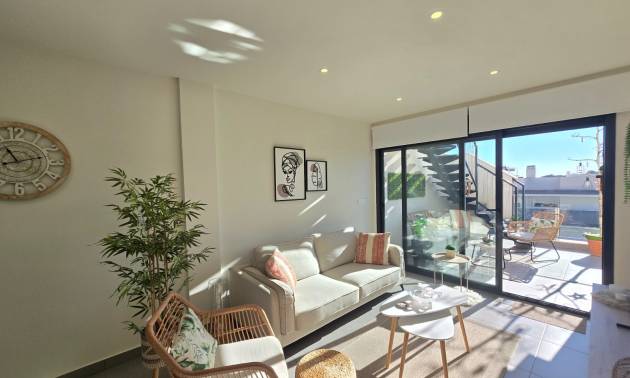 Sale - Apartment / Flat * - Orihuela Costa - Villamartín *