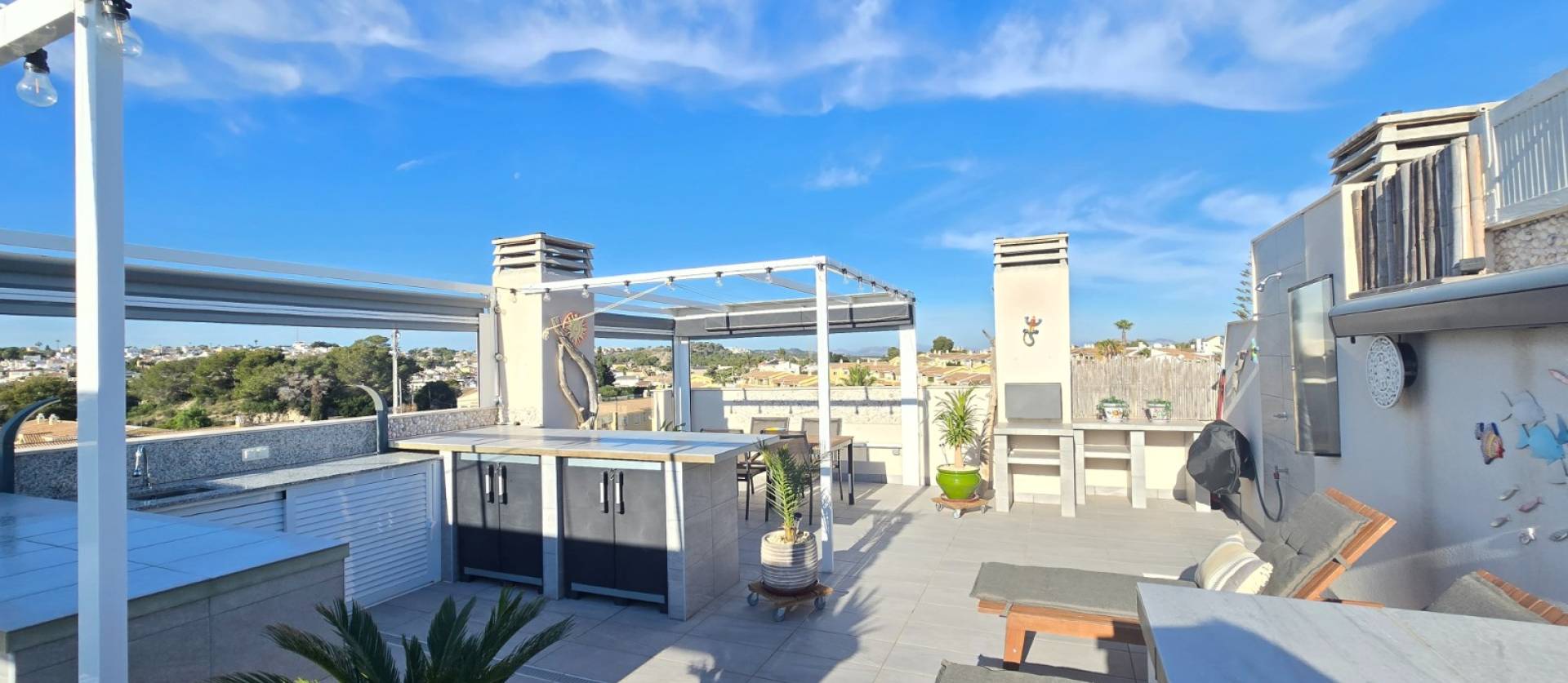 Sale - Apartment / Flat * - Orihuela Costa - Villamartín *