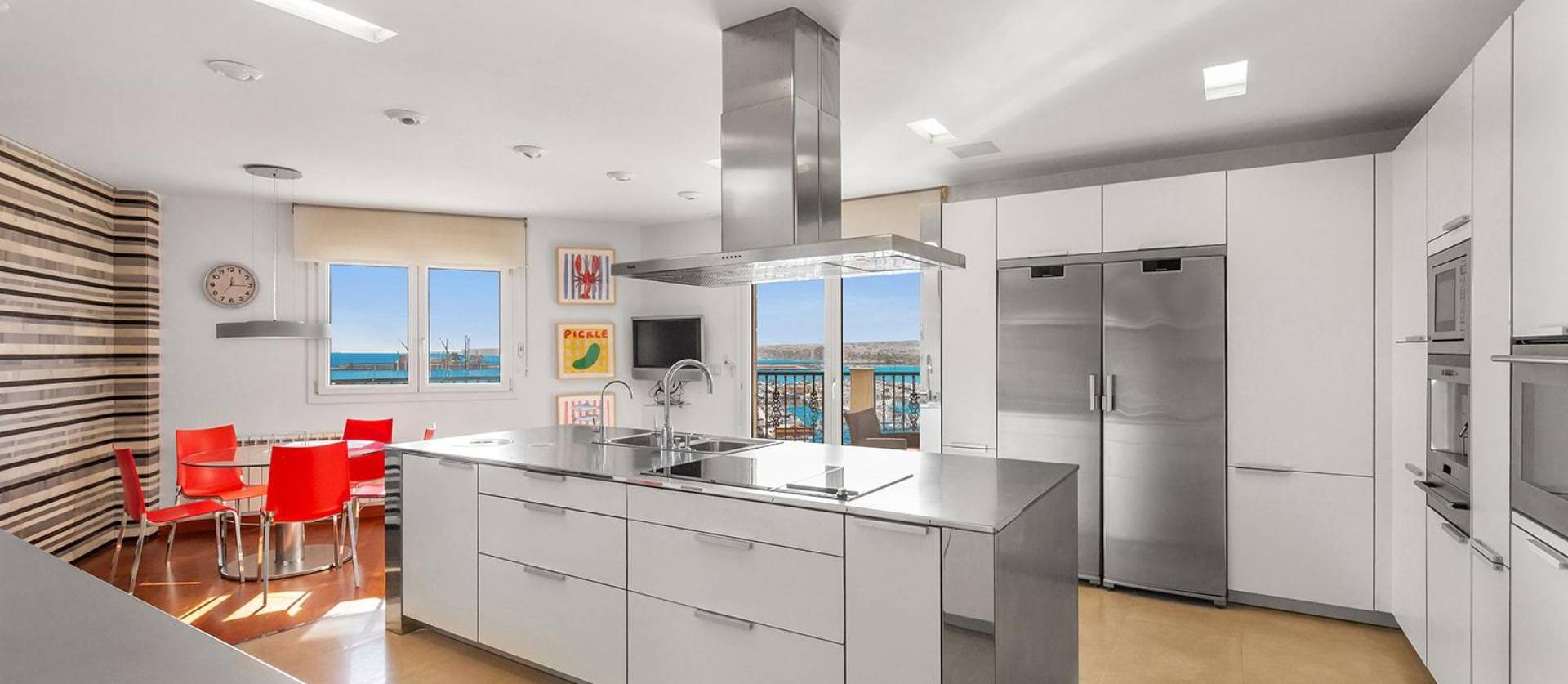 Sale - Apartment - Torrevieja - Paseo maritimo