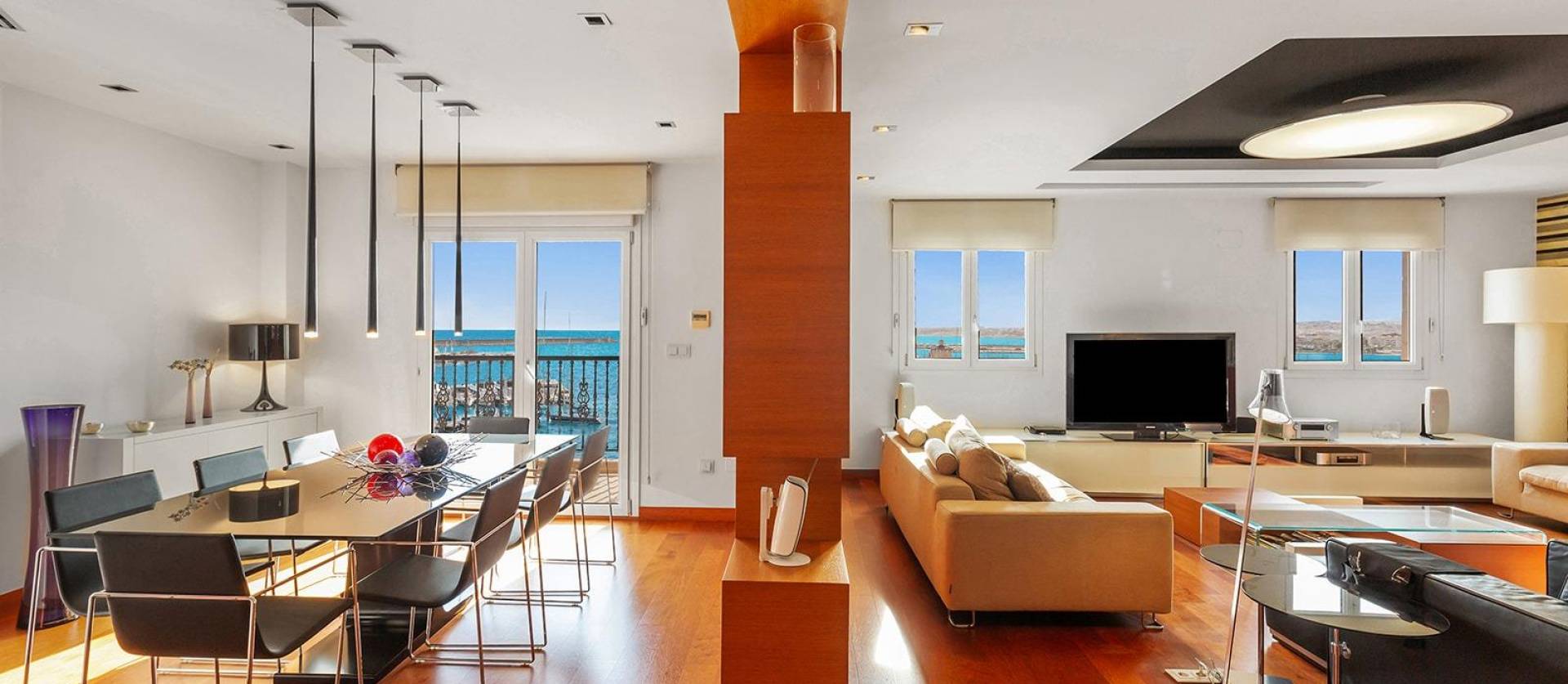 Sale - Apartment - Torrevieja - Paseo maritimo