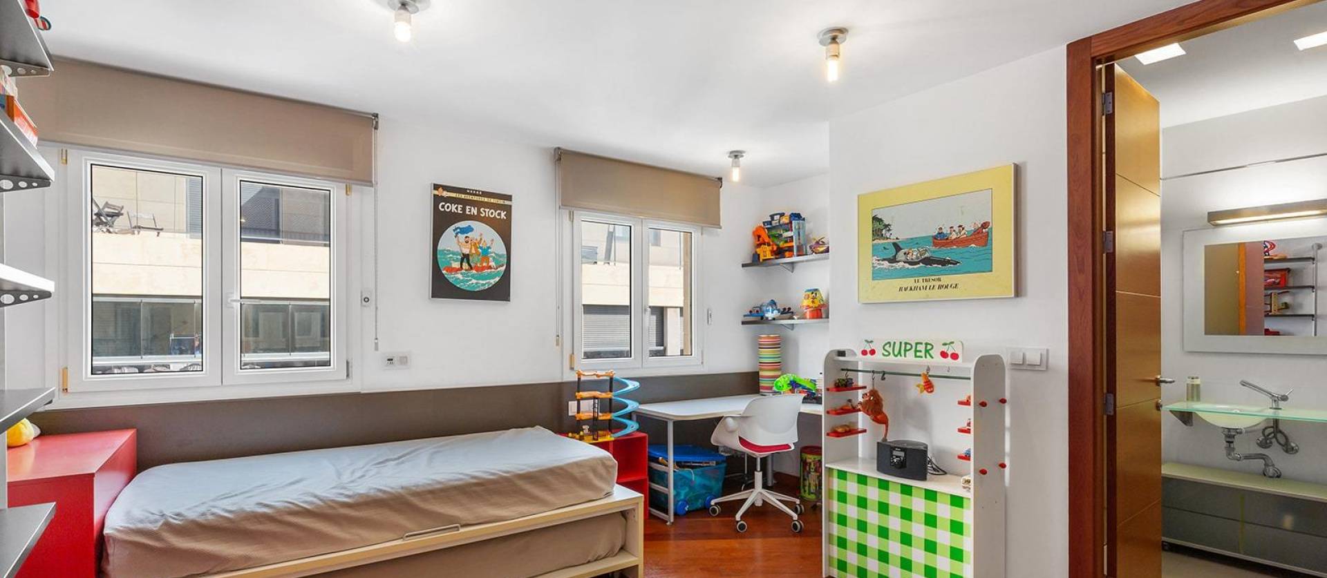 Sale - Apartment - Torrevieja - Paseo maritimo