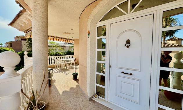 Bestaande woningen - Villa - Benferri