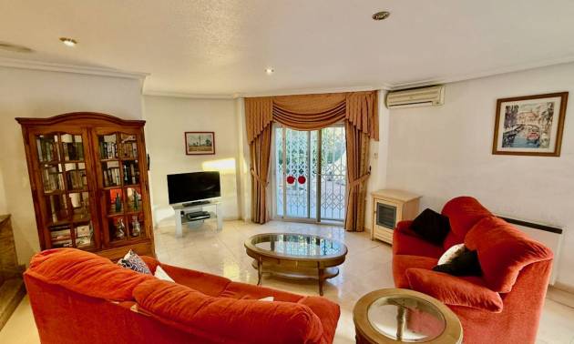 Bestaande woningen - Villa - Benferri