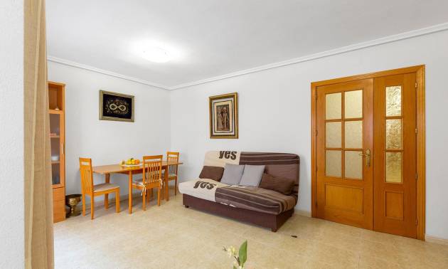 Sale - Apartment - Torrevieja - Centro