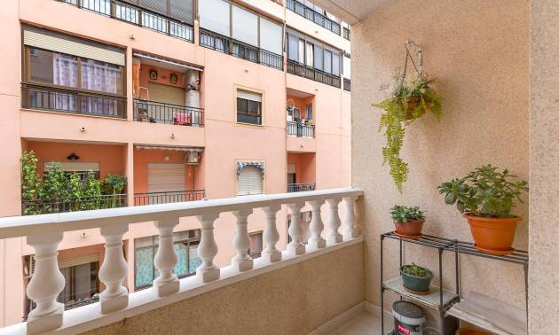 Sale - Apartment - Torrevieja - Centro
