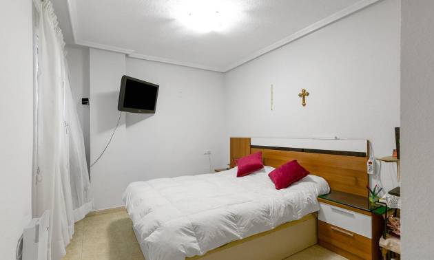 Sale - Apartment - Torrevieja - Centro