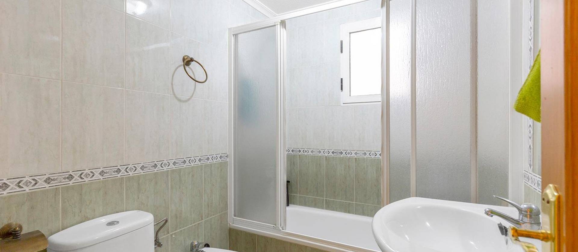 Sale - Apartment - Torrevieja - Centro