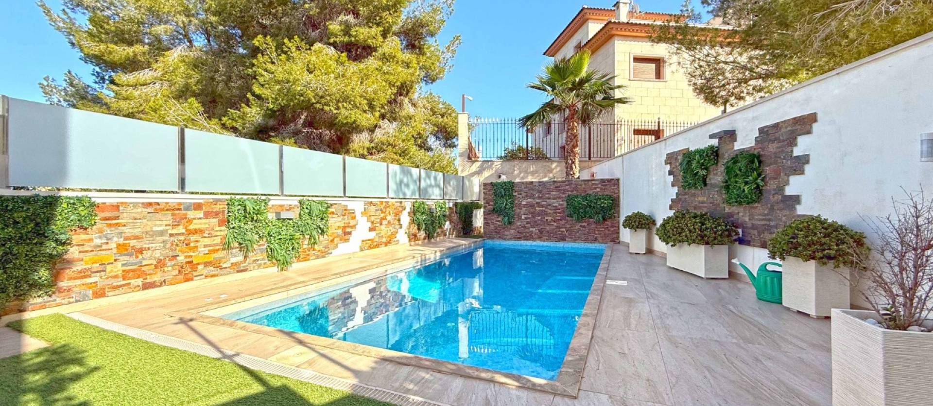 Sale - Villa - Orihuela Costa - Villamartín