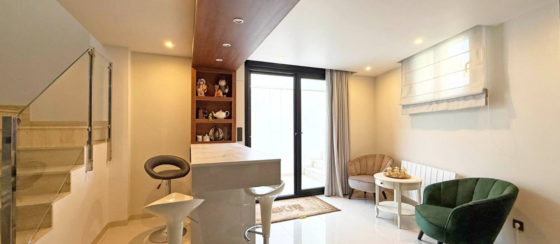 Sale - Villa - Orihuela Costa - Villamartín