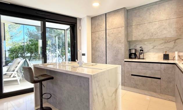 Sale - Villa - Orihuela Costa - Villamartín