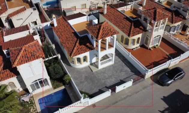 Sale - Villa - Algorfa