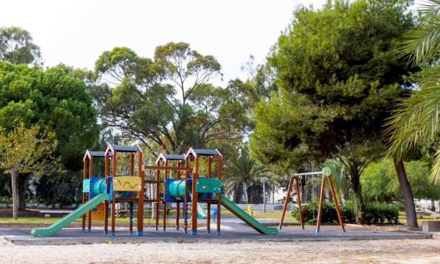 Sale - Townhouse - Orihuela Costa - La Zenia