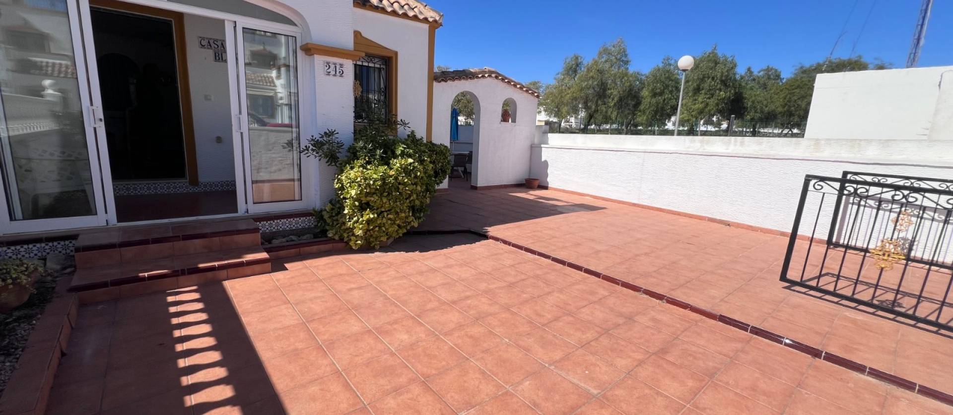 Revente - House - Entre Naranjo - Vistabella Golf