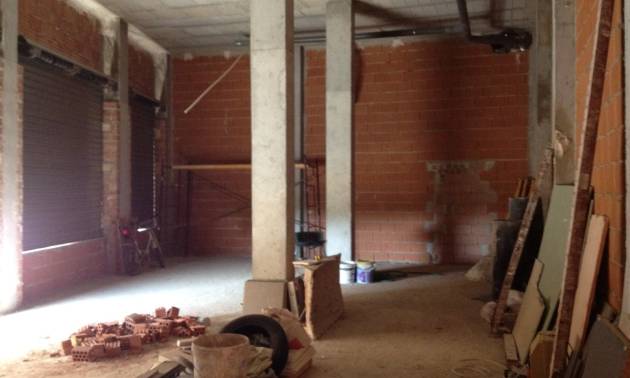 Sale - Commercial - Los Montesinos