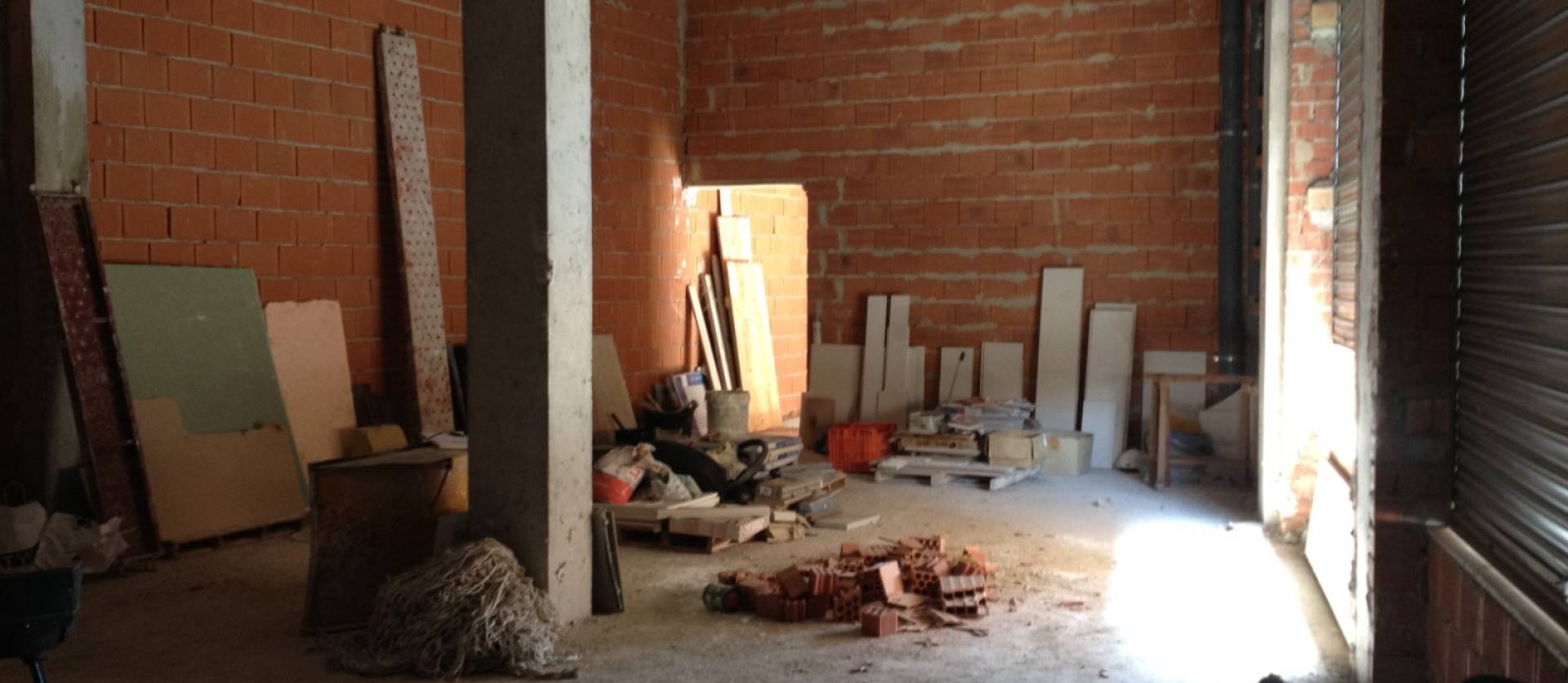 Sale - Commercial - Los Montesinos