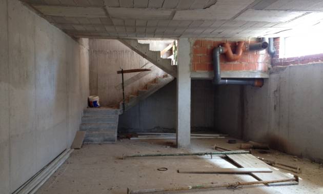 Sale - Commercial - Los Montesinos