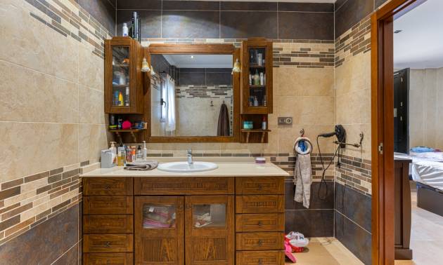 Revente - Villa - Los Montesinos - La Herrada