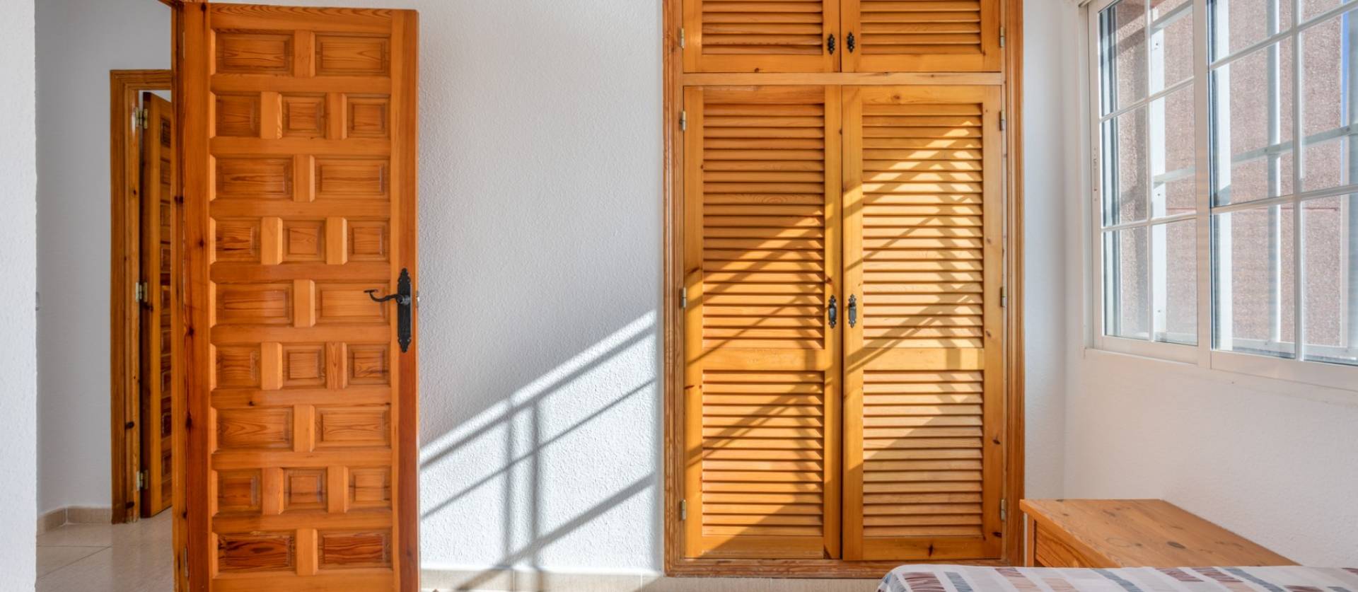 Venta - Villa - Torrevieja - Urbanización San Luis