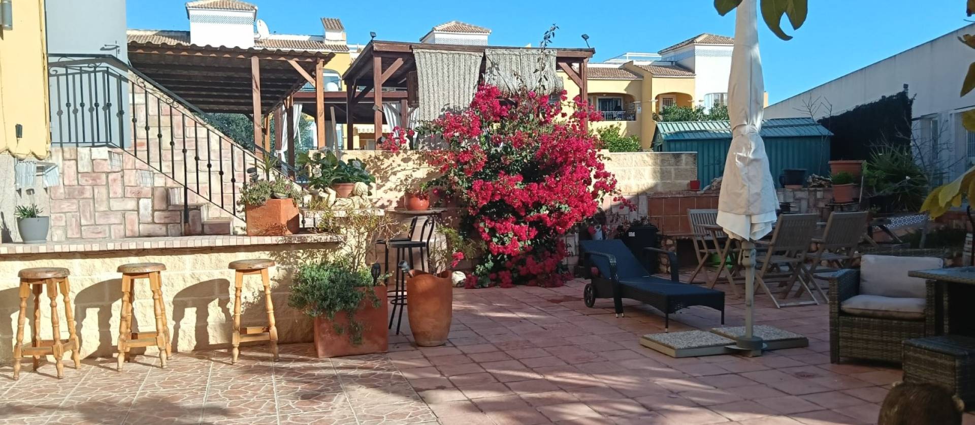 Sale - Apartment flat - Los Montesinos - La Herrada