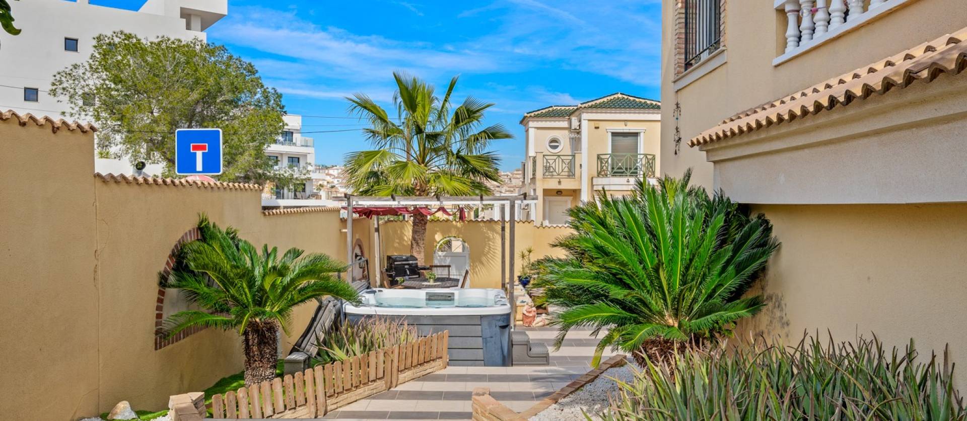 Revente - Villa - Orihuela Costa - Castillo de Don Juan