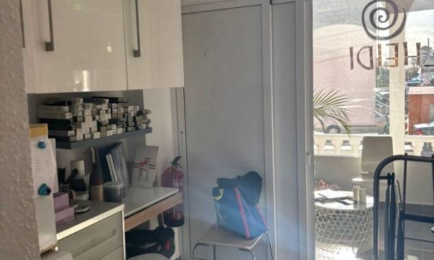 Revente - Commercial - Orihuela Costa