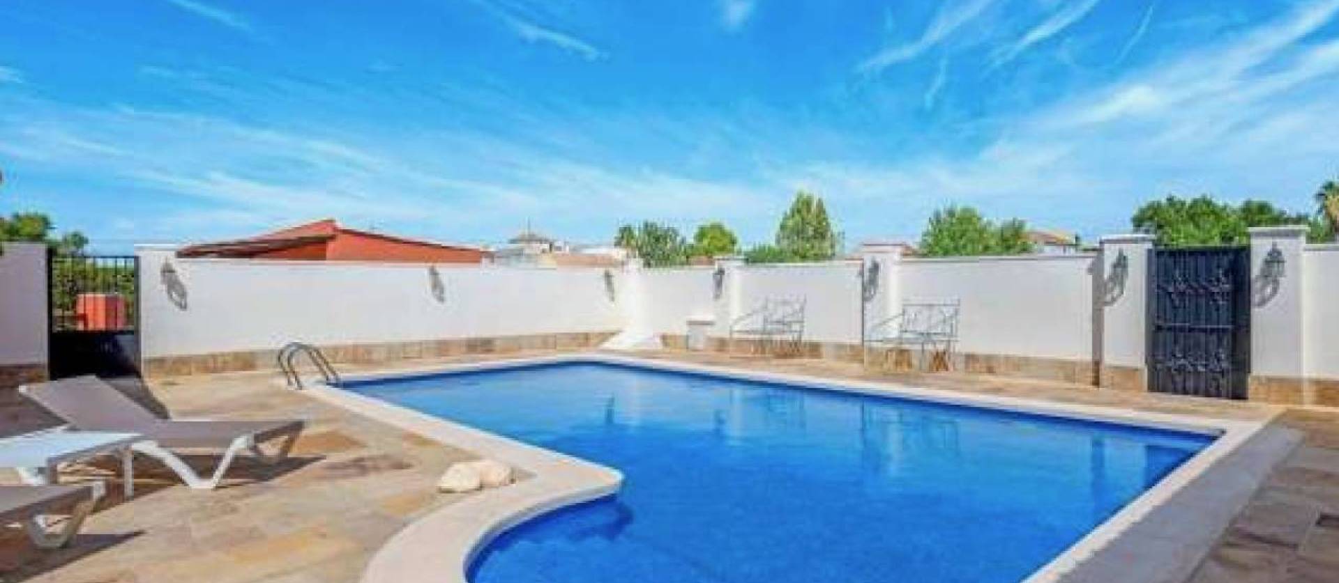 Sale - Villa - Las Heredades - Heredades