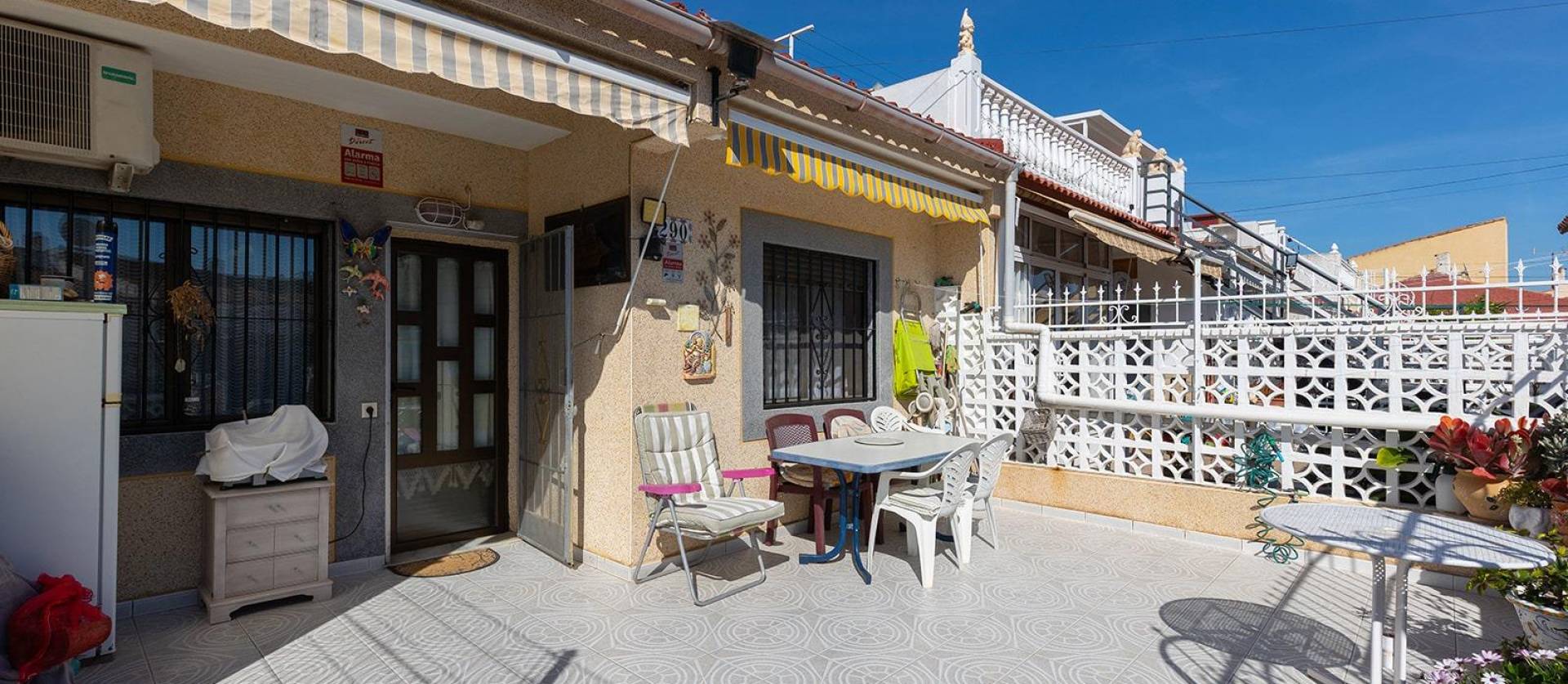 Sale - Bungalow - Torrevieja - Torretas