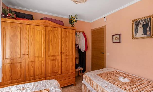 Sale - Bungalow - Torrevieja - Torretas
