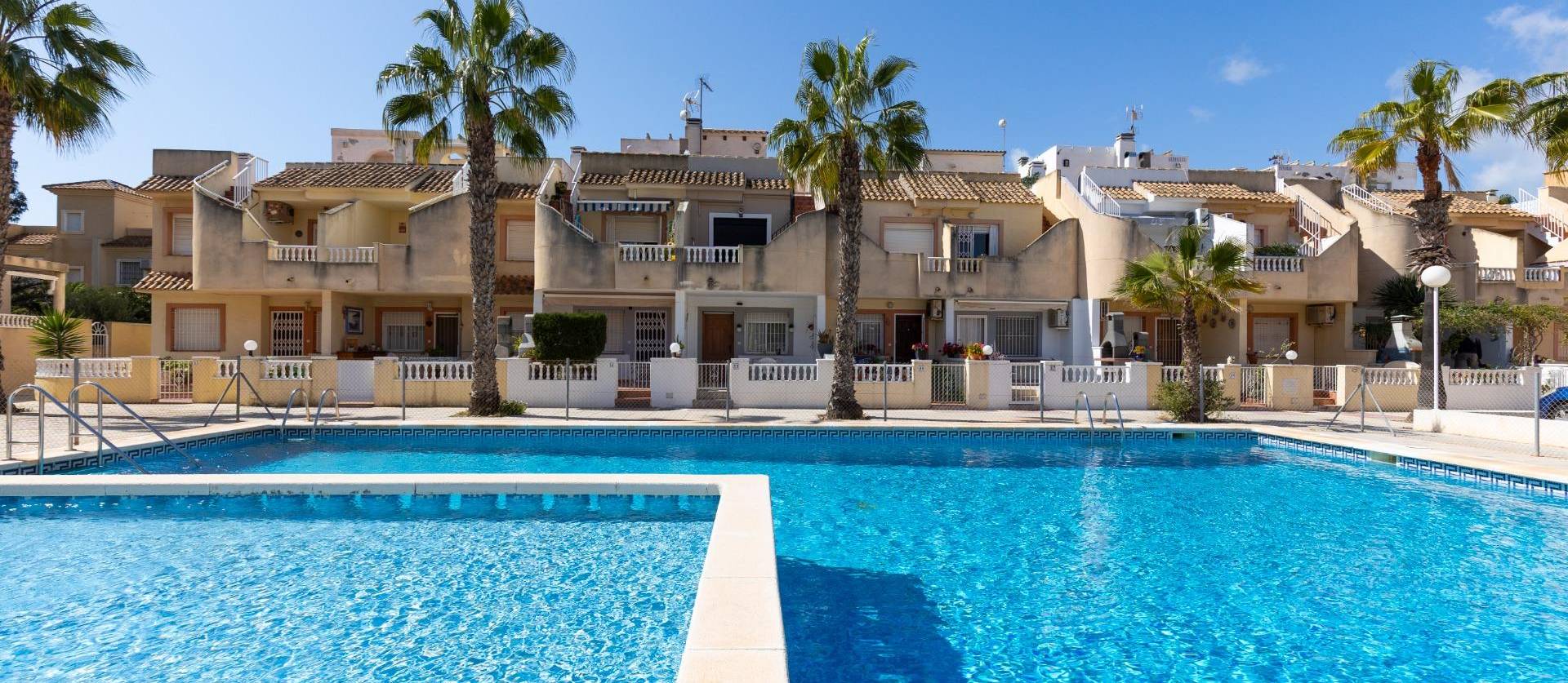 Sale - Bungalow - Guardamar del Segura - Urbanizaciones