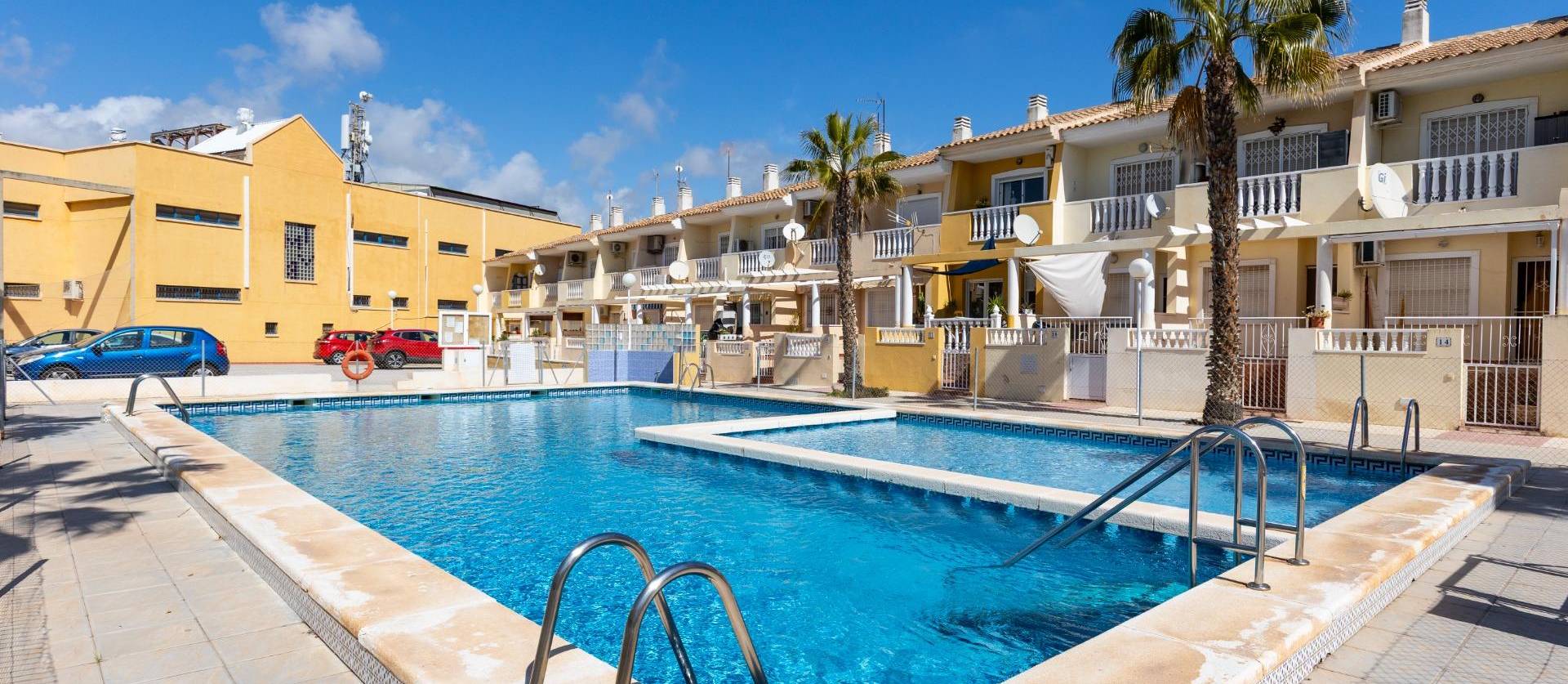 Sale - Bungalow - Guardamar del Segura - Urbanizaciones