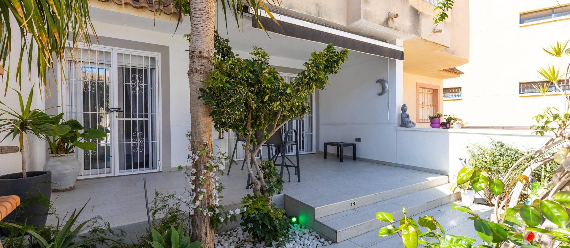 Sale - Bungalow - Guardamar del Segura - Urbanizaciones