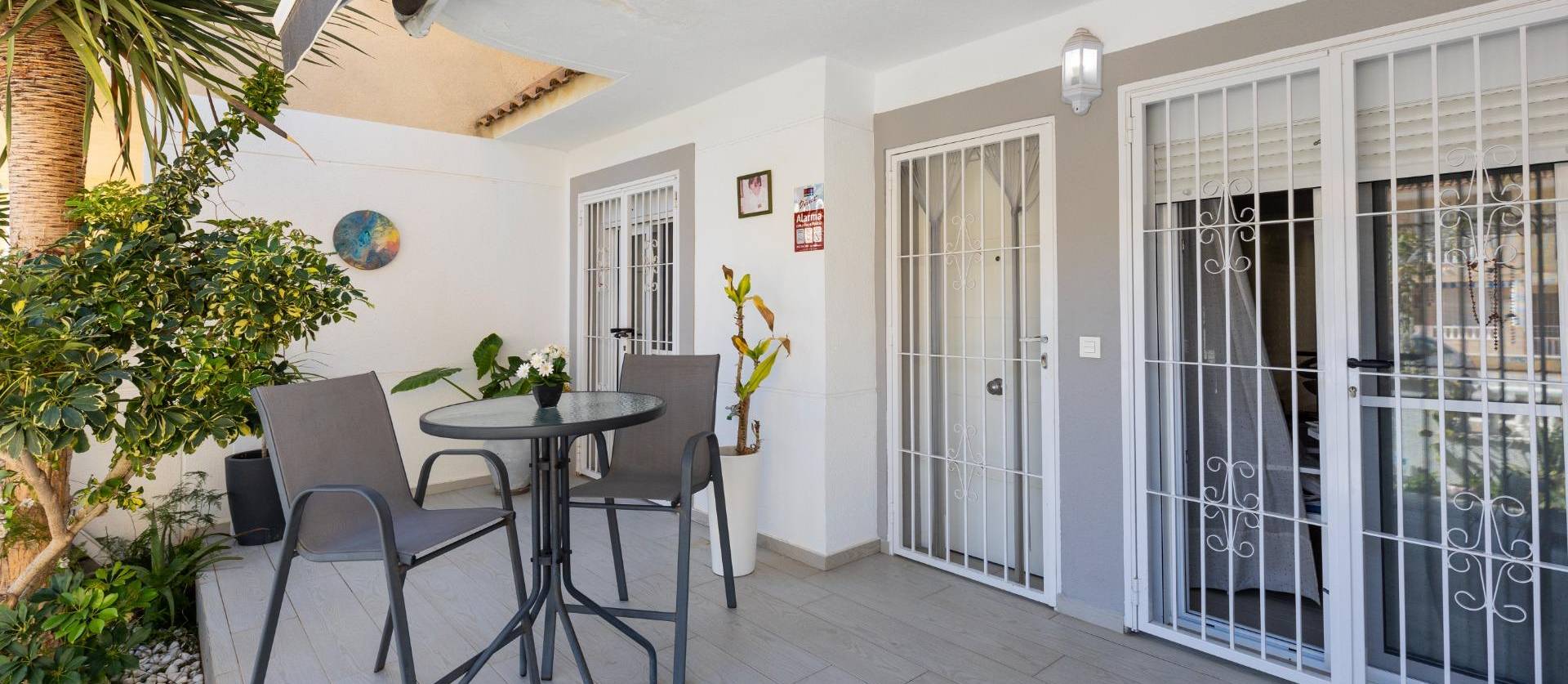 Sale - Bungalow - Guardamar del Segura - Urbanizaciones