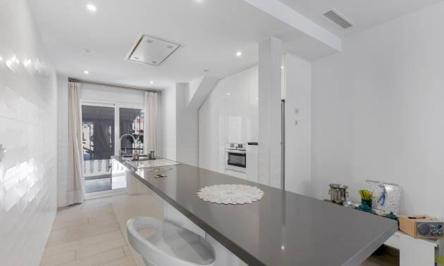 Sale - Bungalow - Guardamar del Segura - Urbanizaciones