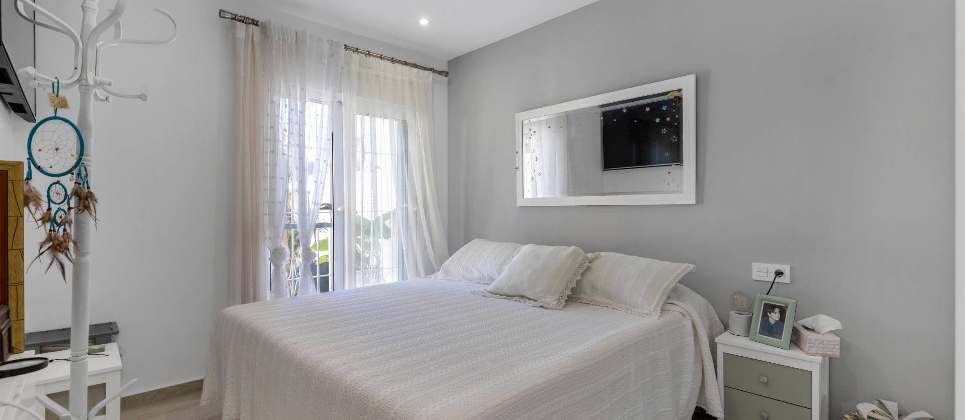 Sale - Bungalow - Guardamar del Segura - Urbanizaciones