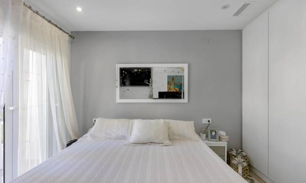 Sale - Bungalow - Guardamar del Segura - Urbanizaciones