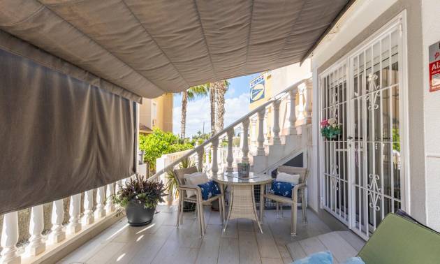 Sale - Bungalow - Guardamar del Segura - Urbanizaciones