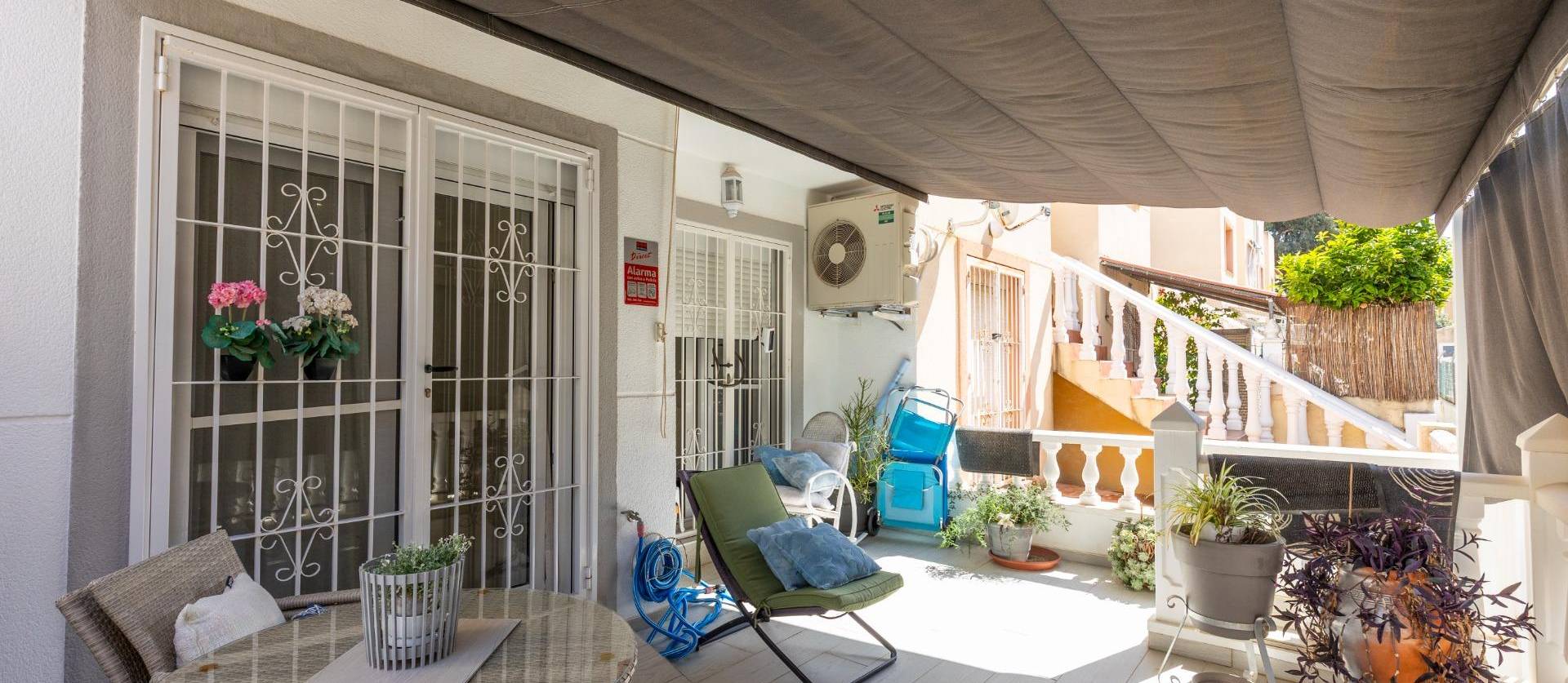 Sale - Bungalow - Guardamar del Segura - Urbanizaciones