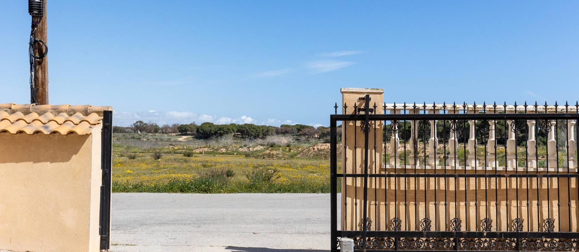 Sale - Bungalow - Guardamar del Segura - Urbanizaciones