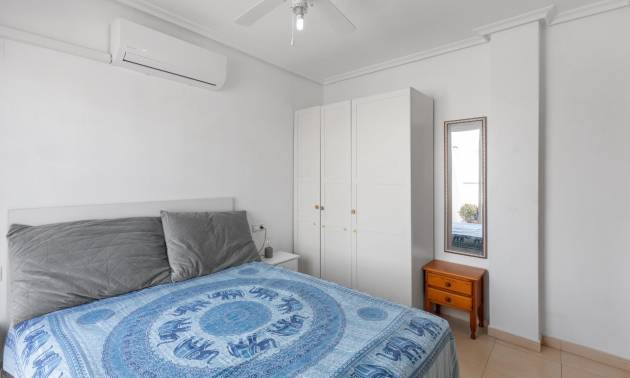 Sale - Apartment - Torrevieja - Playa de los locos