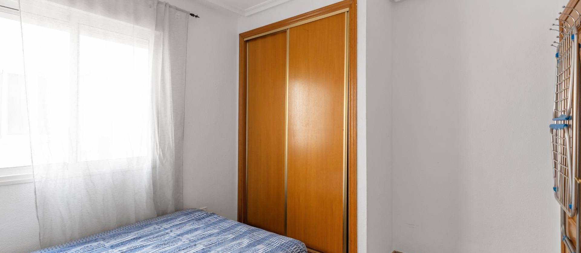 Sale - Apartment - Torrevieja - Playa de los locos