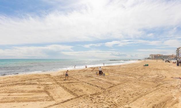 Sale - Apartment - Torrevieja - Playa de los locos