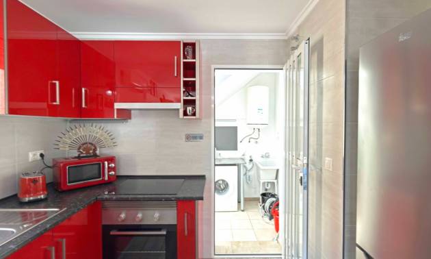 Sale - Bungalow - Orihuela Costa - La Zenia