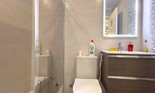 Sale - Bungalow - Orihuela Costa - La Zenia