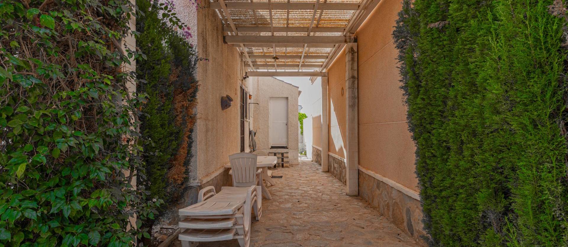 Sale - Villa - Torrevieja - El chaparral