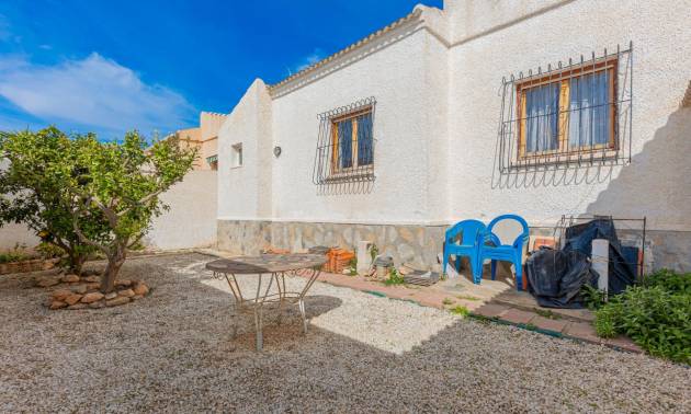 Sale - Villa - Torrevieja - El chaparral