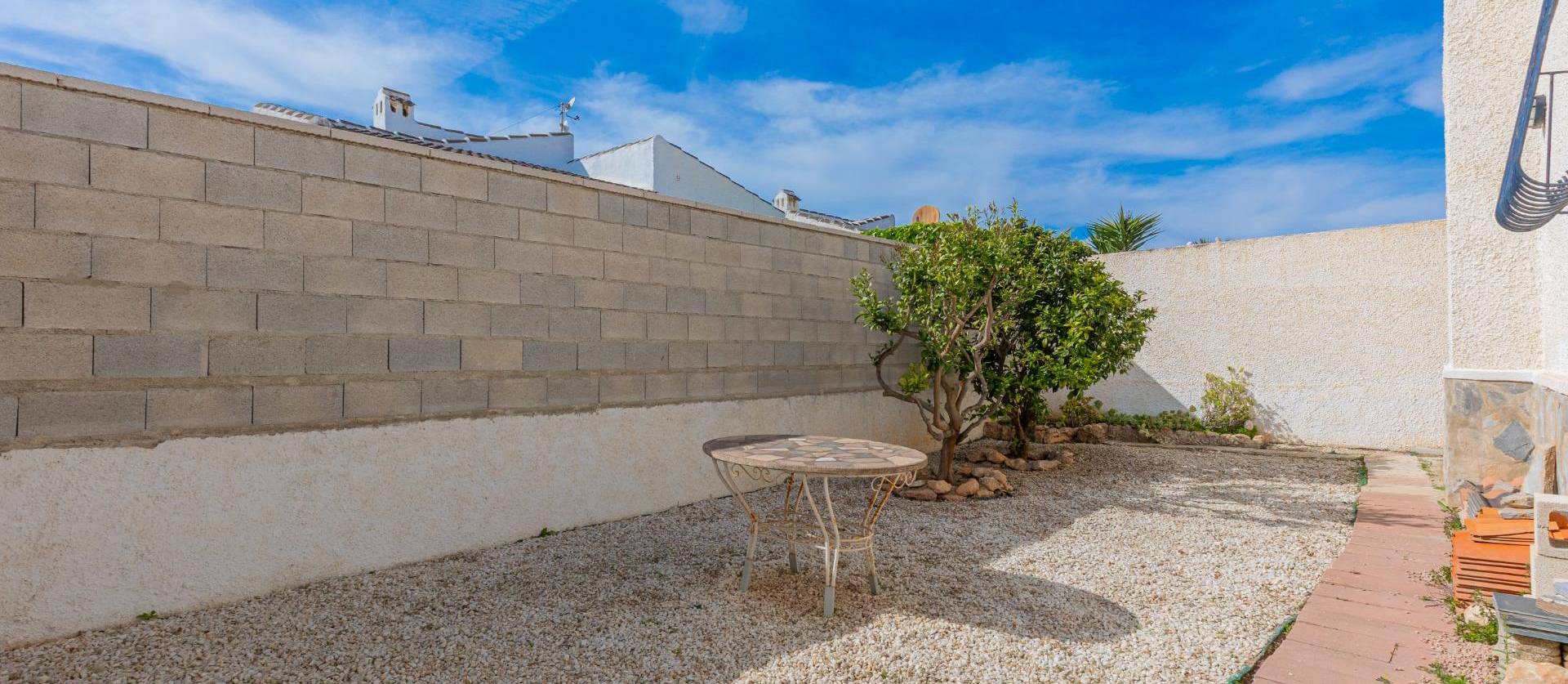 Sale - Villa - Torrevieja - El chaparral