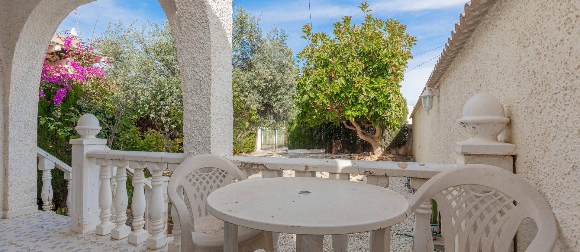 Sale - Villa - Torrevieja - El chaparral