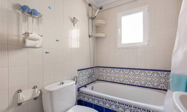 Sale - Villa - Torrevieja - El chaparral