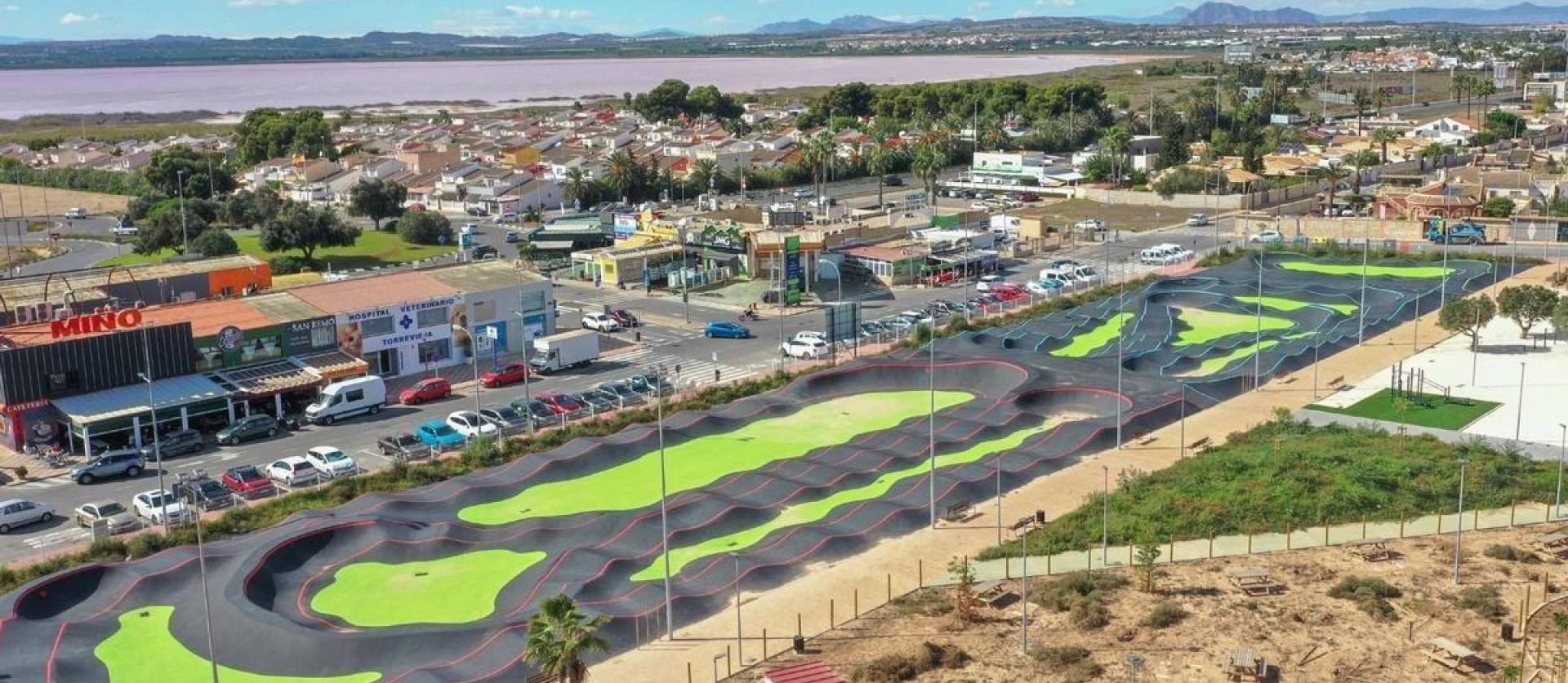 Sale - Villa - Torrevieja - El chaparral