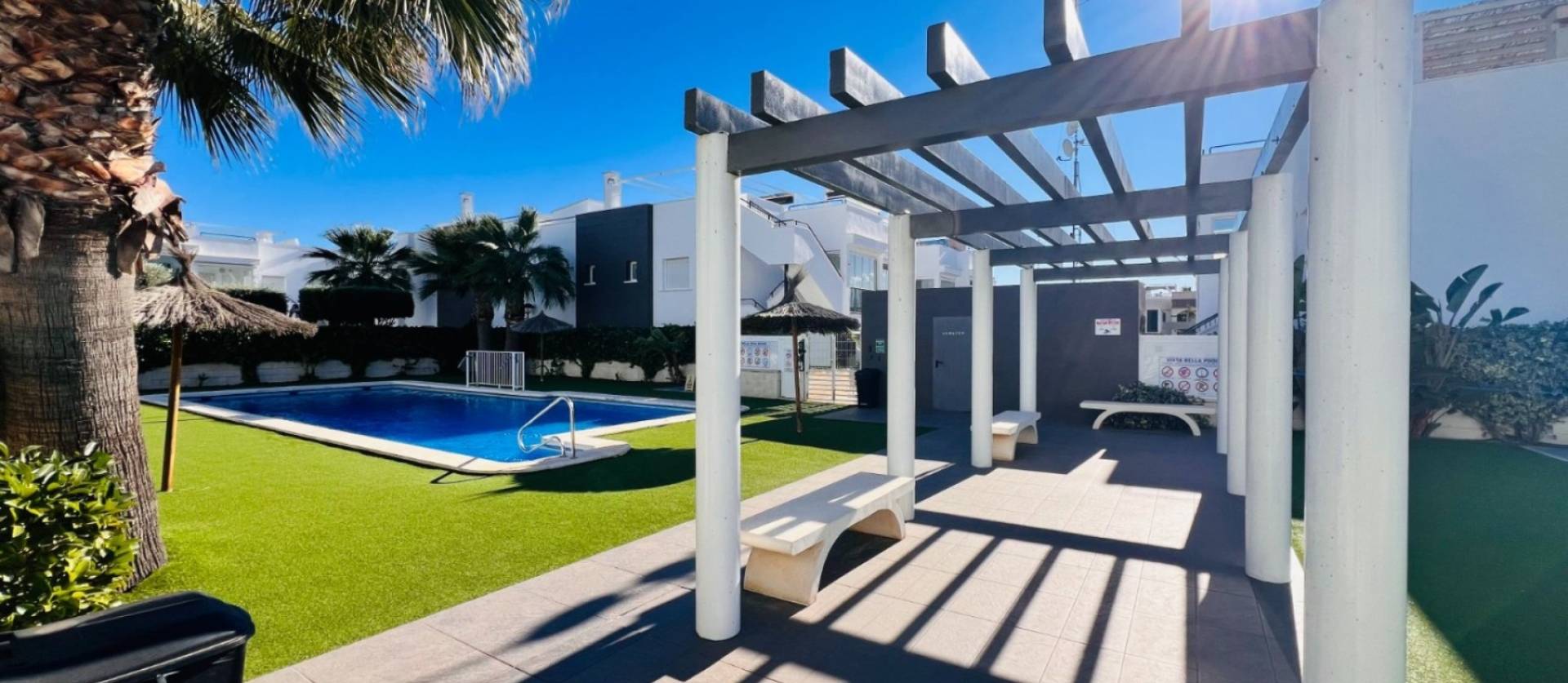 Venta - Bungalow - Torrevieja - Aguas Nuevas